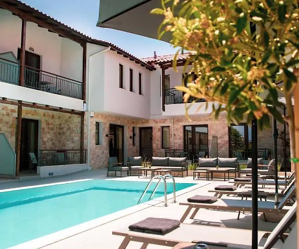 Iades Suites