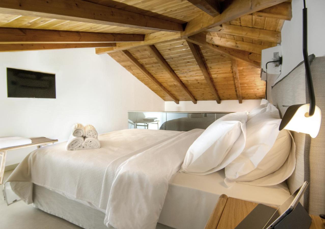 Aparthotel Iades