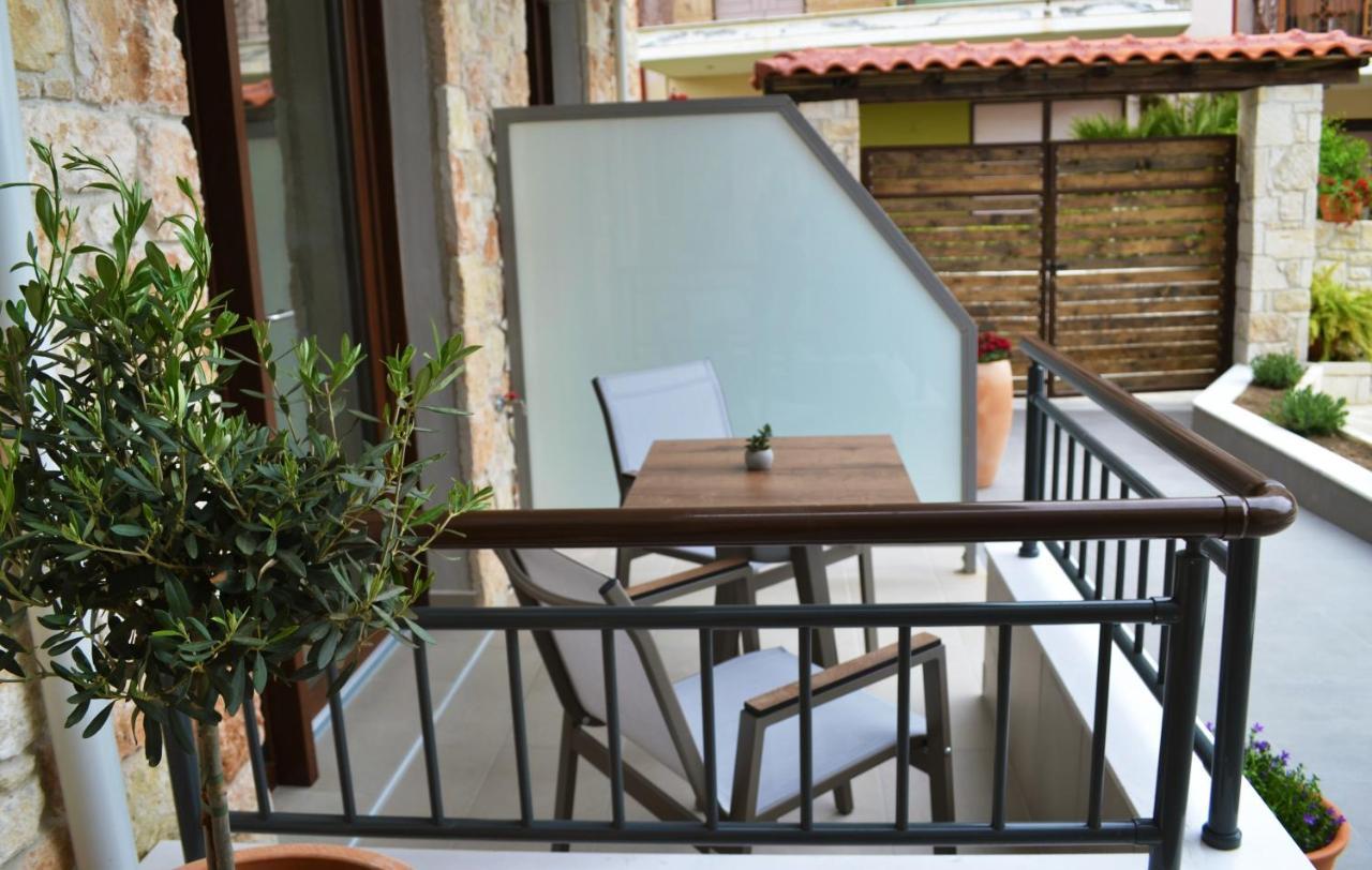 Aparthotel Iades