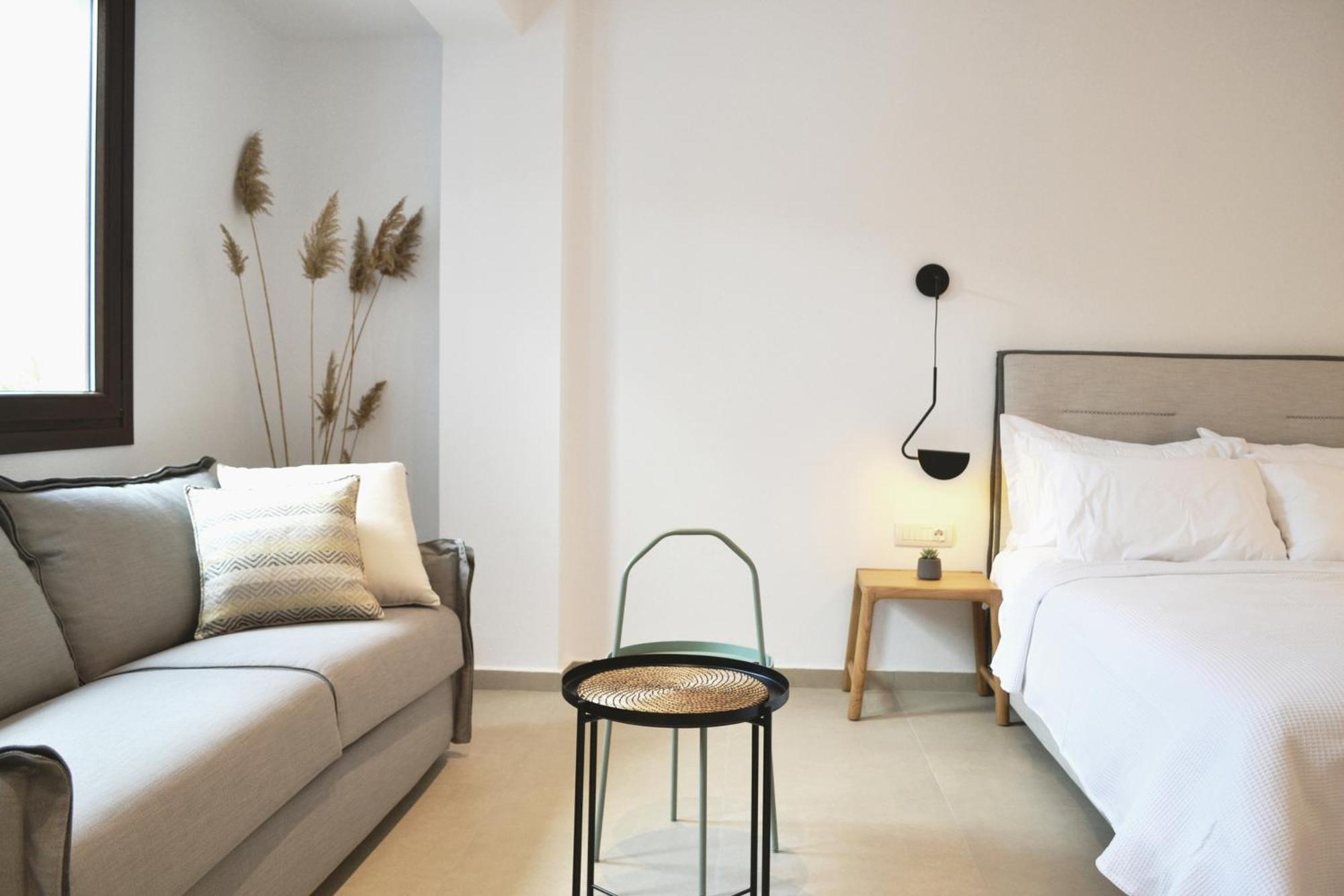 Iades Aparthotel *